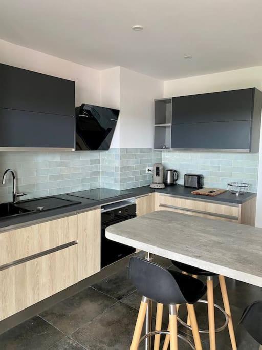 T3 - Centre - 75M2 - 2 Sdb - Parking - Calme Appartement Anglet Buitenkant foto